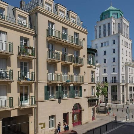 Lovely Apartment Close To A Big Shopping Mall Serris Buitenkant foto