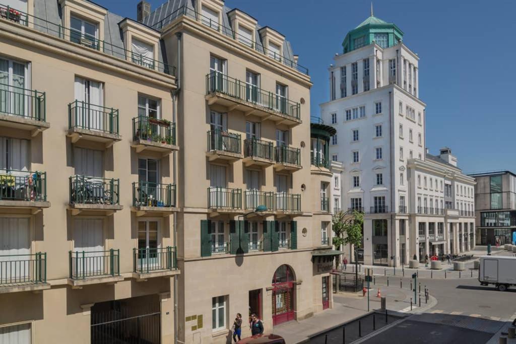 Lovely Apartment Close To A Big Shopping Mall Serris Buitenkant foto
